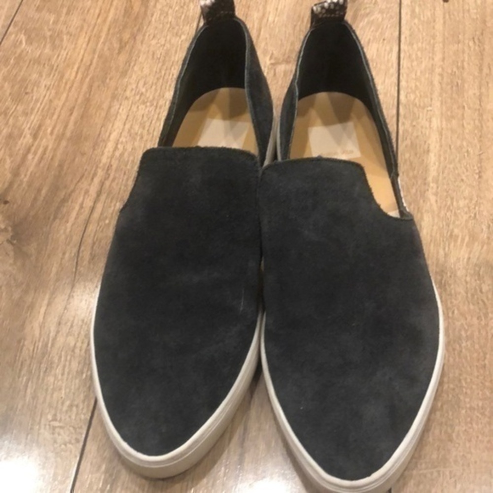 Dolce Vita Grey suede shoes